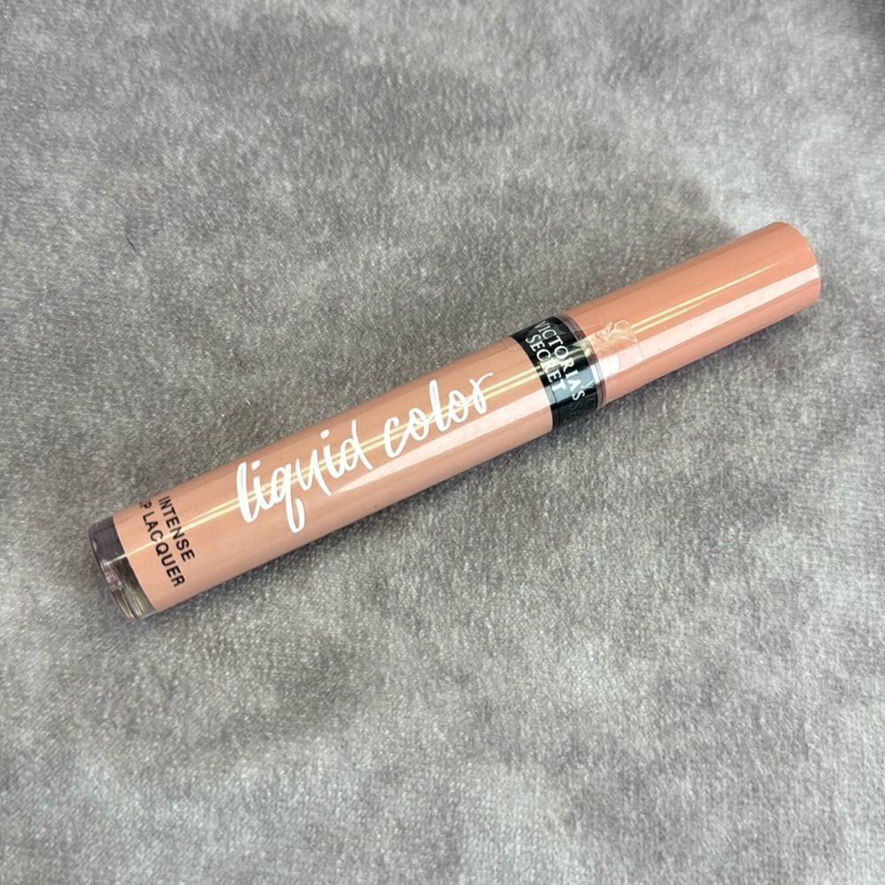 Victoria’s Secret Liquid Color Intense Lacquer